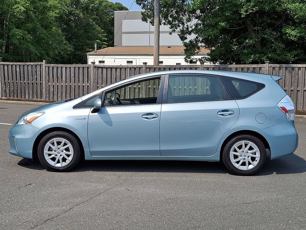 Used 2014 Toyota Prius V Three FWD image 8