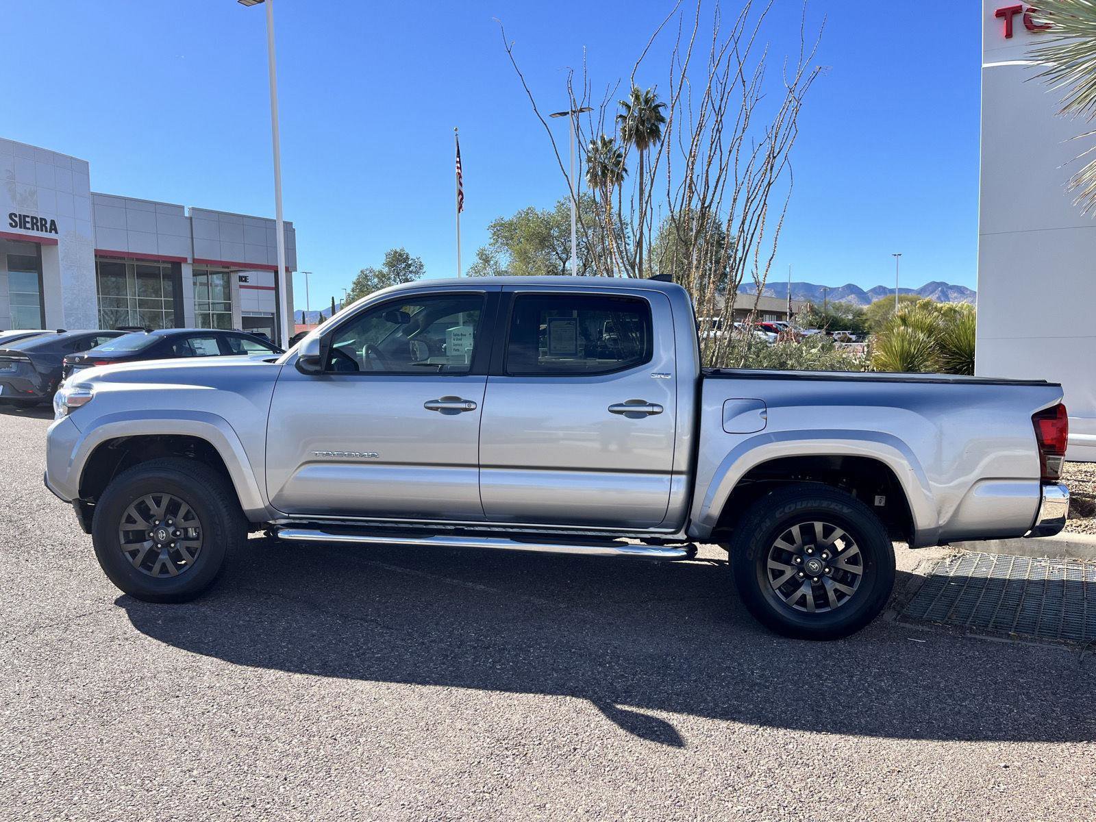 Used 2023 Toyota Tacoma SR5 image 2