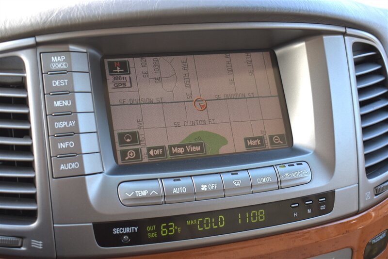 Used 2007 Lexus LX 470 4WD image 21