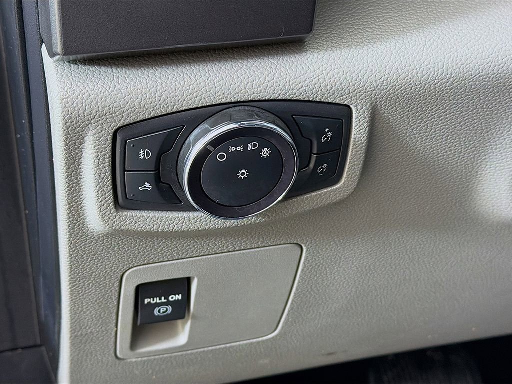 Used 2020 Ford F150 XLT image 23