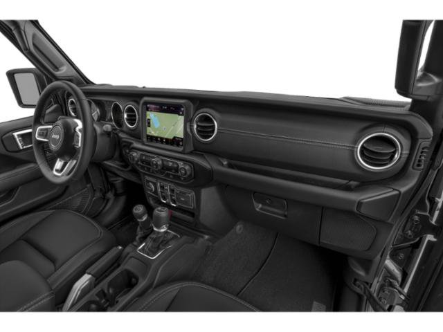 Used 2023 Jeep Gladiator Overland w/ Cold Weather Group AWD/4WD image 18
