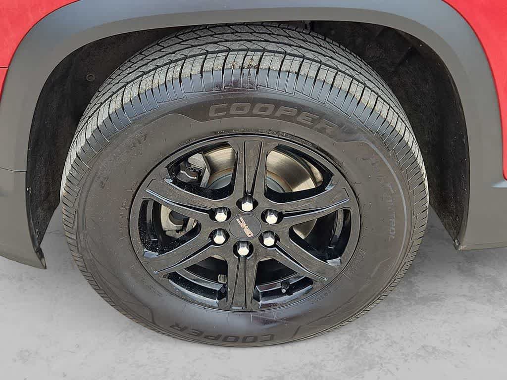 Used 2020 GMC Acadia AT4 w/ Trailering Package AWD/4WD image 12