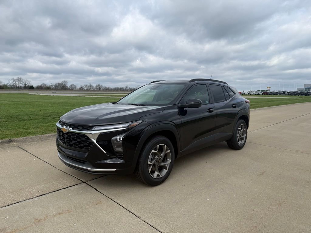 New 2026 Chevrolet Trax LT image 9