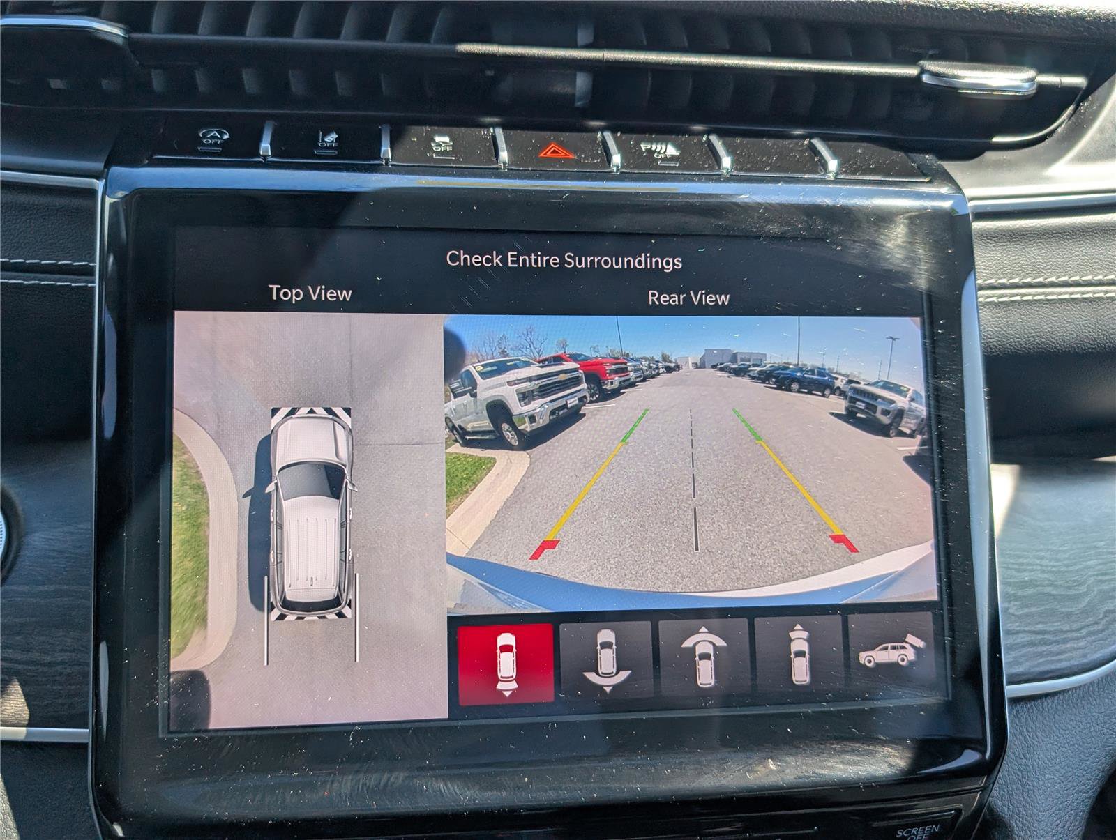 Used 2023 Jeep Grand Cherokee L Limited w/ Luxury Tech Group II image 36