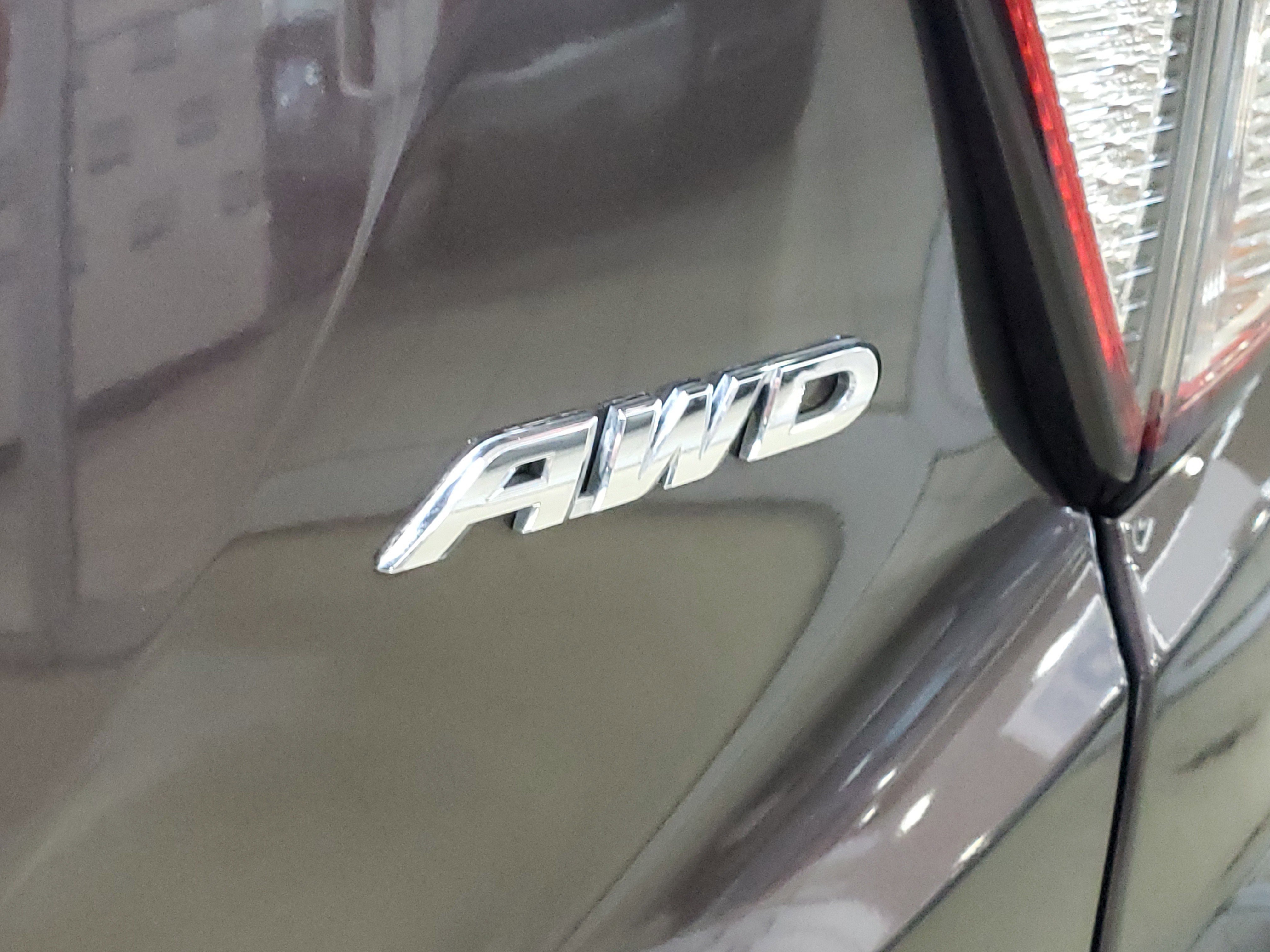 Used 2022 Honda HR-V EX image 7