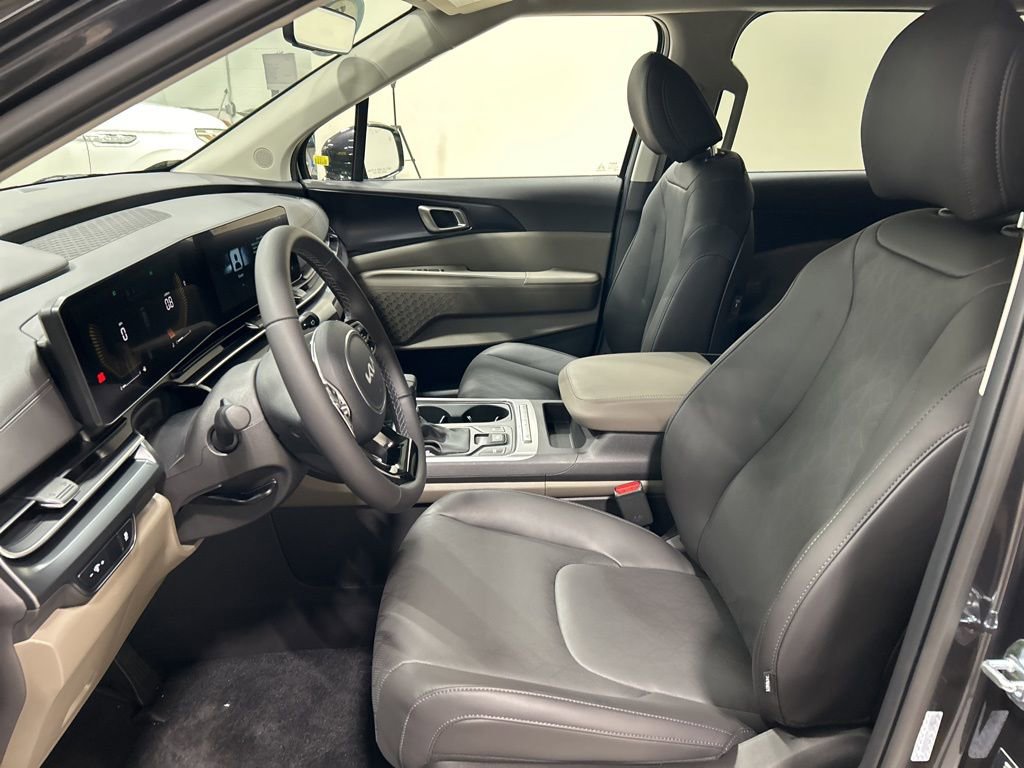 New 2026 Kia Carnival image 9