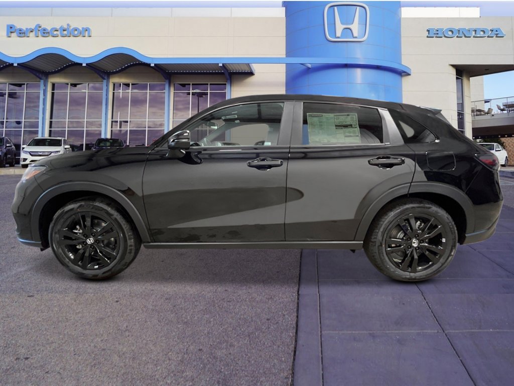 New 2026 Honda HR-V Sport image 2