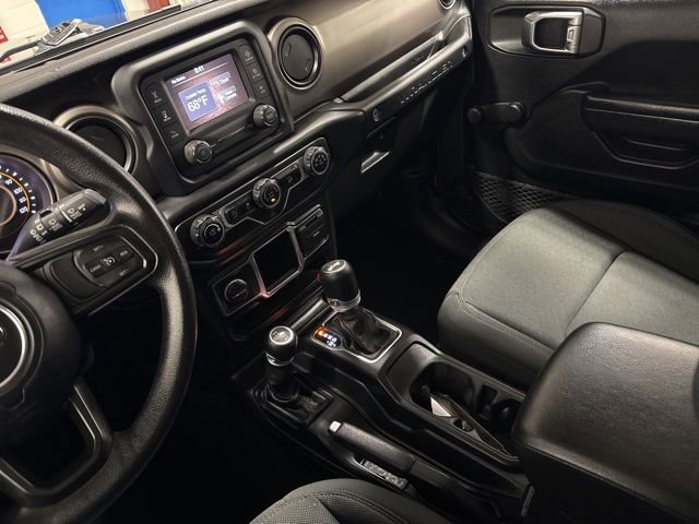 Used 2020 Jeep Wrangler Sport AWD/4WD image 20