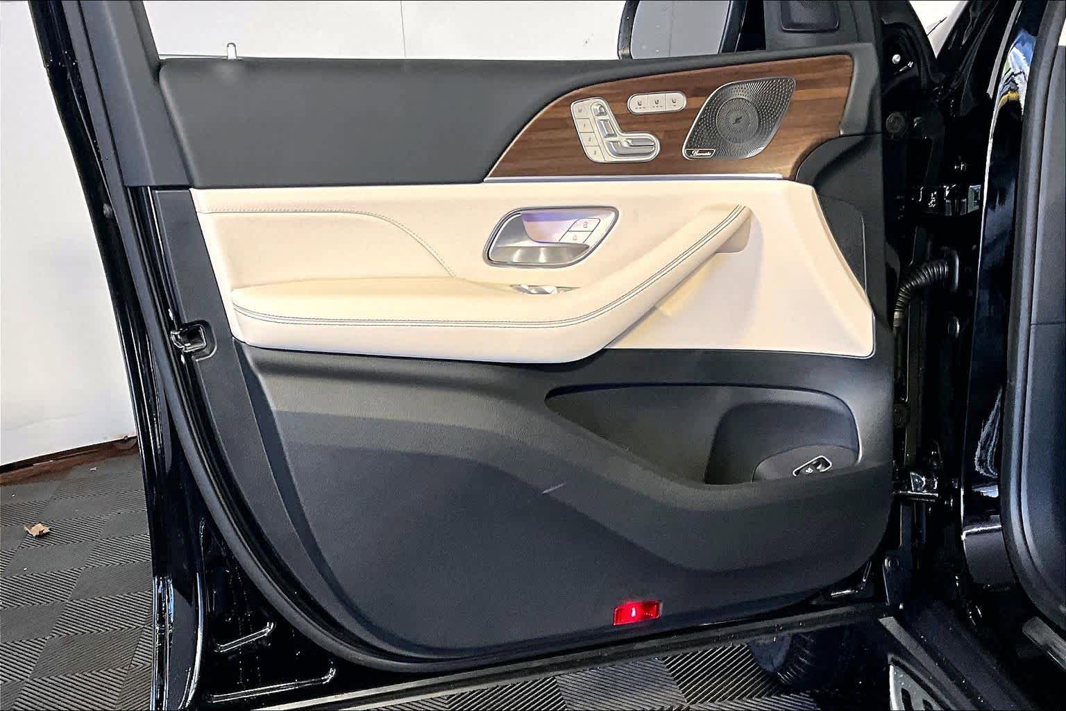 New 2026 Mercedes-Benz GLE 350 4MATIC image 11