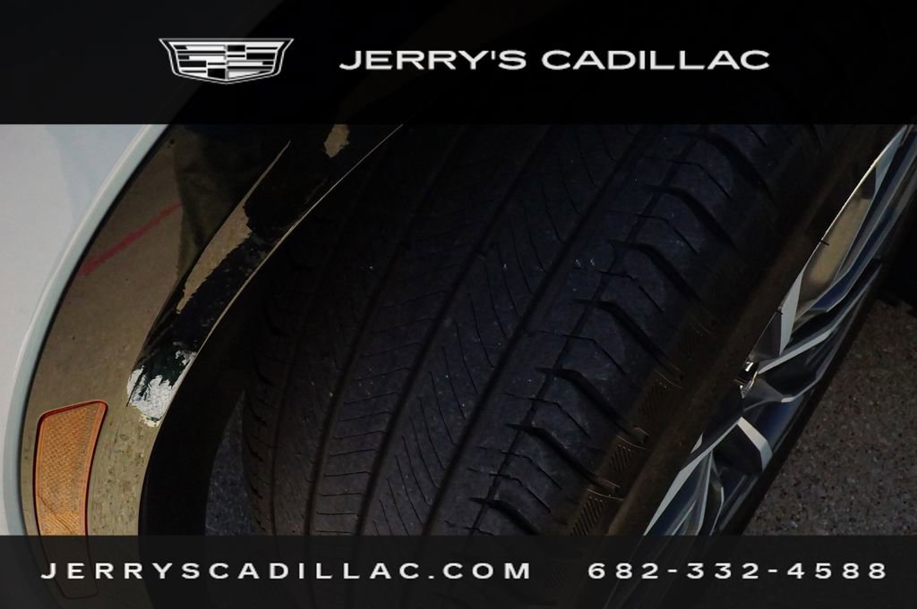 Used 2024 Cadillac Lyriq Sport image 8