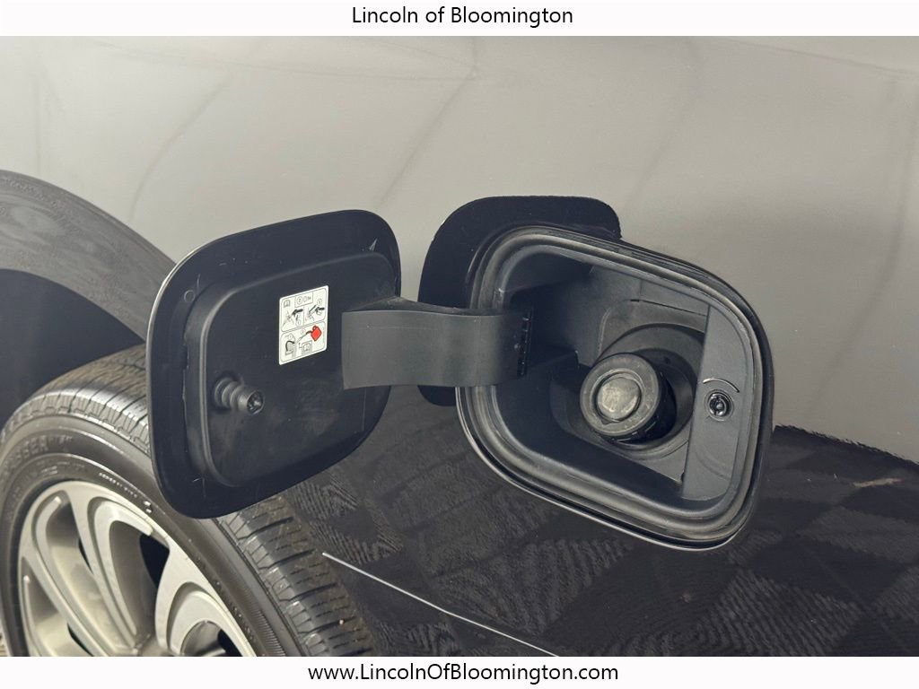 Used 2023 Lincoln Navigator L Reserve AWD/4WD image 17