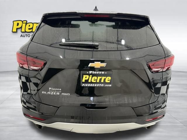 Used 2025 Chevrolet Blazer LT video 3
