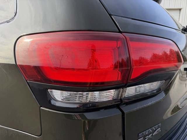 Used 2016 Jeep Grand Cherokee Limited 75th Anniversary image 4