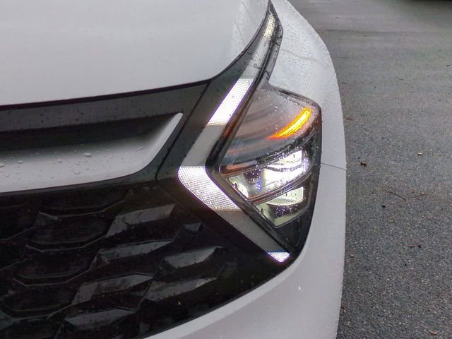 Used 2025 Kia Sportage EX w/ Premium Package image 10