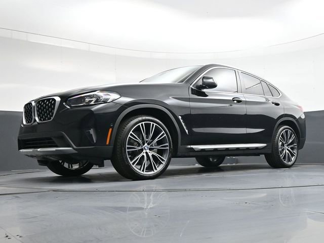 Used 2025 BMW X4 xDrive30i w/ Premium Package image 35