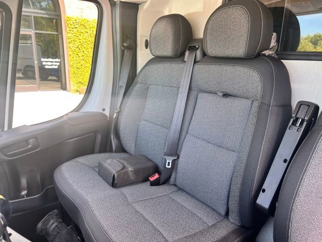 Used 2025 RAM ProMaster 3500 FWD image 27