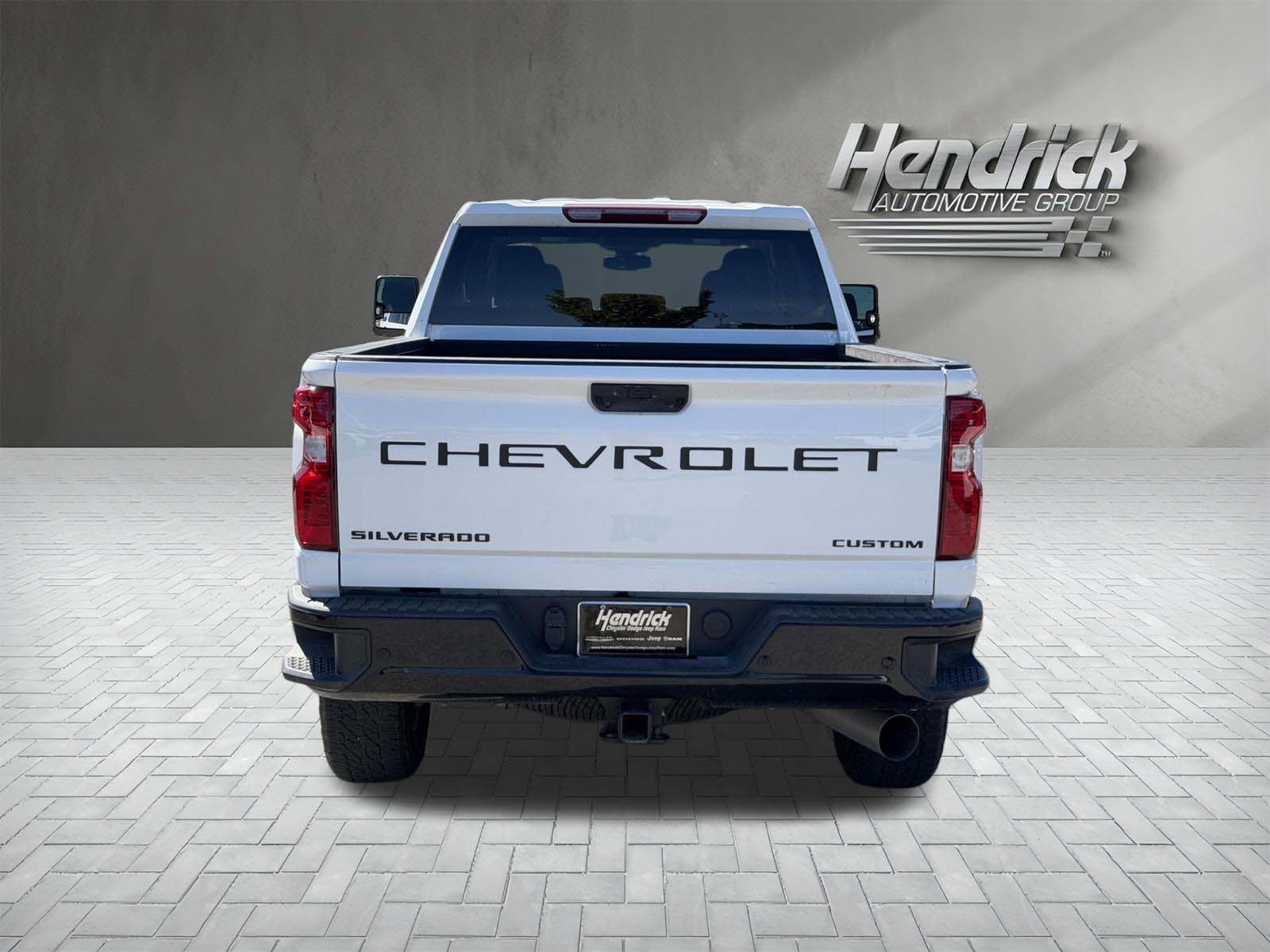 Used 2024 Chevrolet Silverado 2500 Custom w/ Custom Value Package AWD/4WD image 8