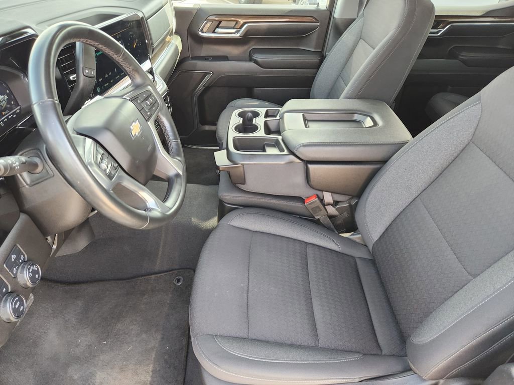 Used 2024 Chevrolet Silverado 1500 LT image 18