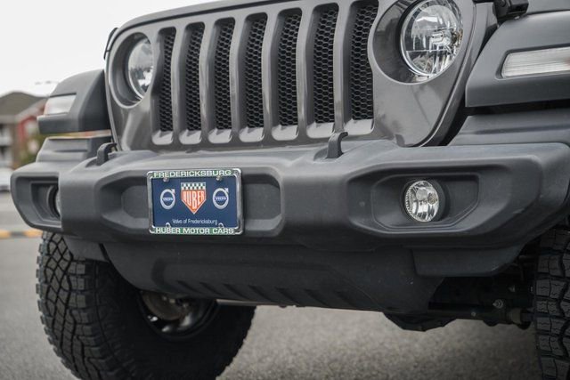 Used 2020 Jeep Wrangler Sport image 12