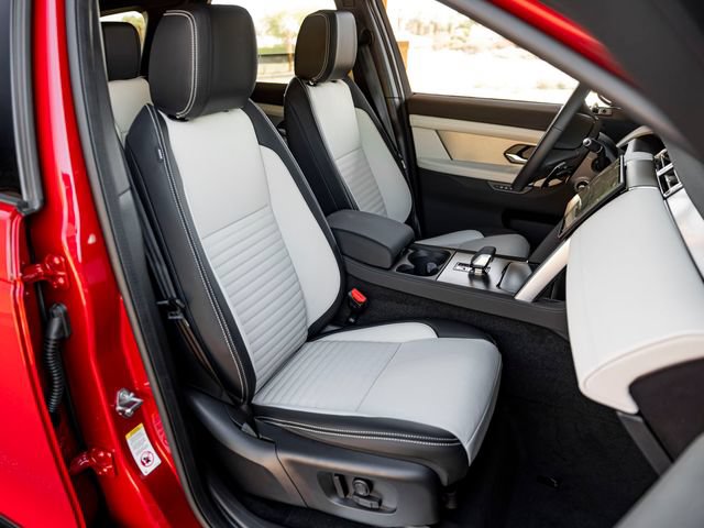 New 2025 Land Rover Discovery Sport Dynamic SE AWD/4WD image 25