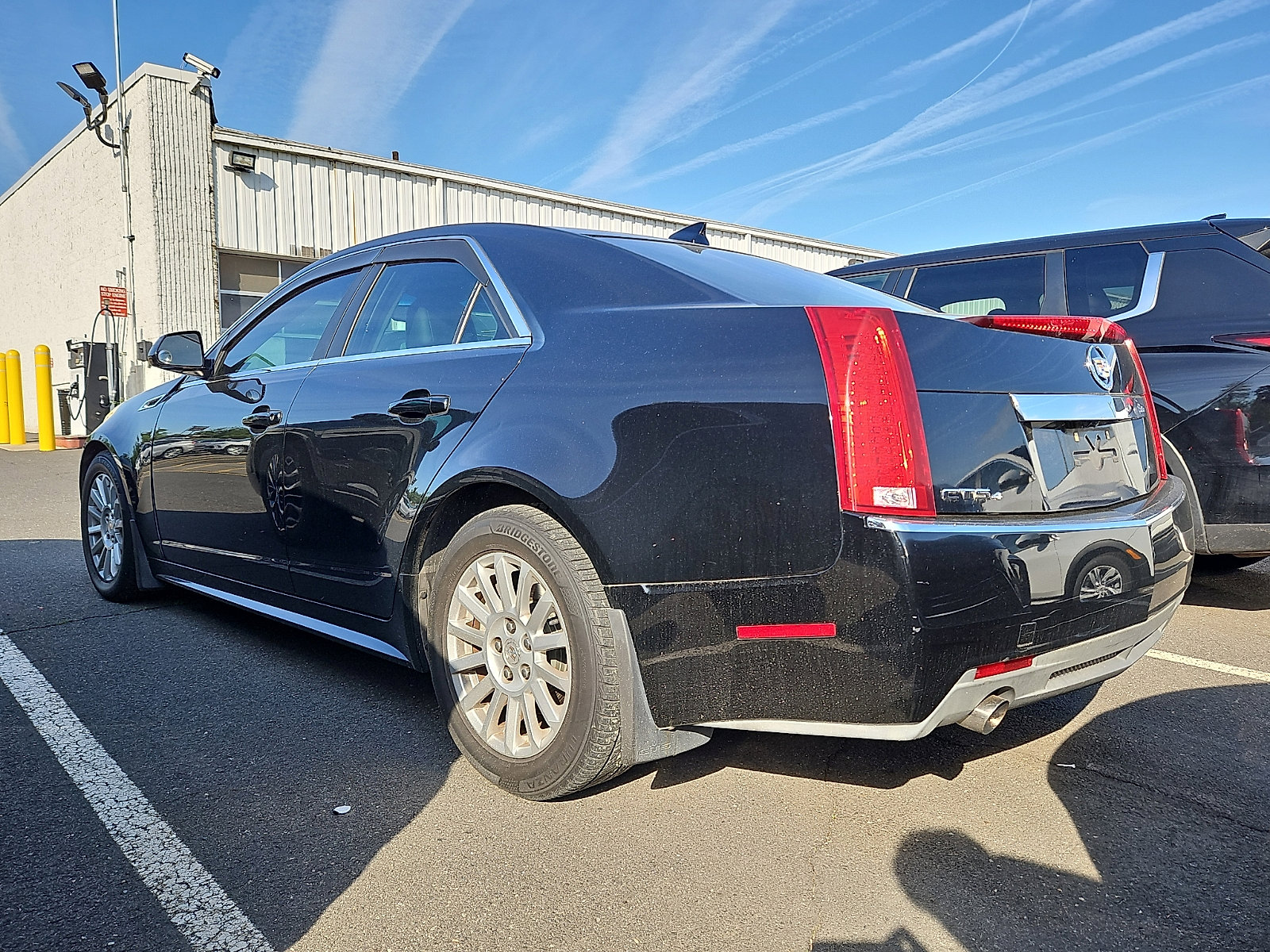 Used 2011 Cadillac CTS Luxury AWD/4WD image 7
