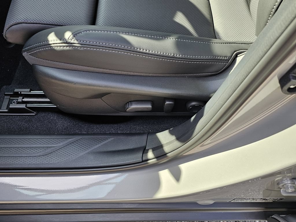 New 2026 Subaru Outback Touring XT AWD/4WD image 19
