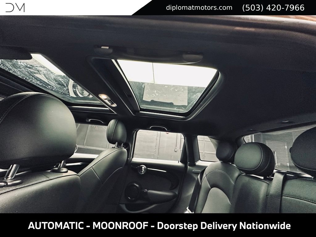 Used 2019 MINI Cooper 4-Door Hardtop w/ Signature Upholstery Package FWD image 23
