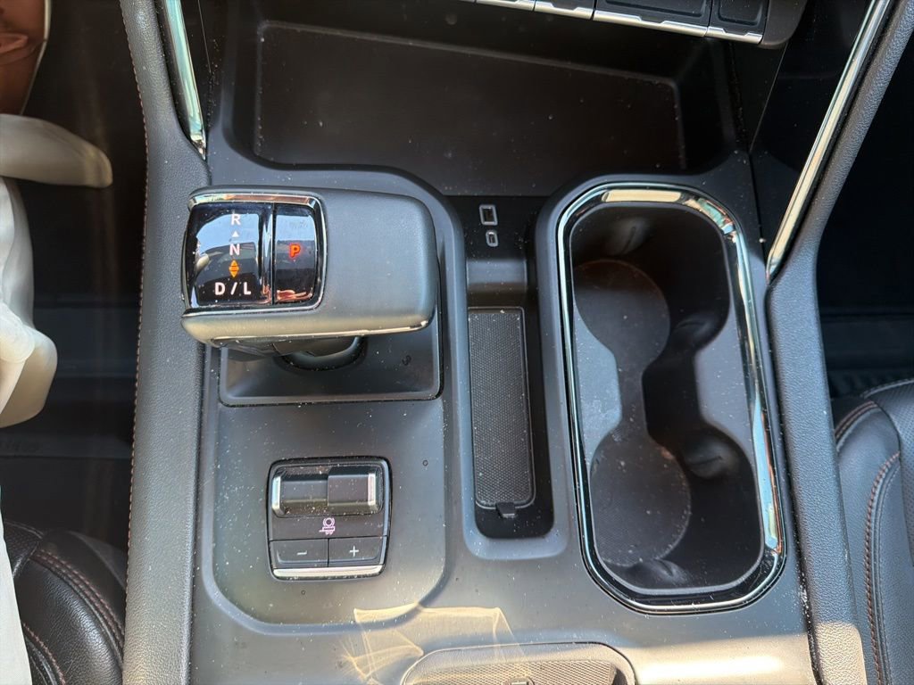 Used 2022 GMC Sierra 1500 AT4 w/ AT4 Preferred Package image 39