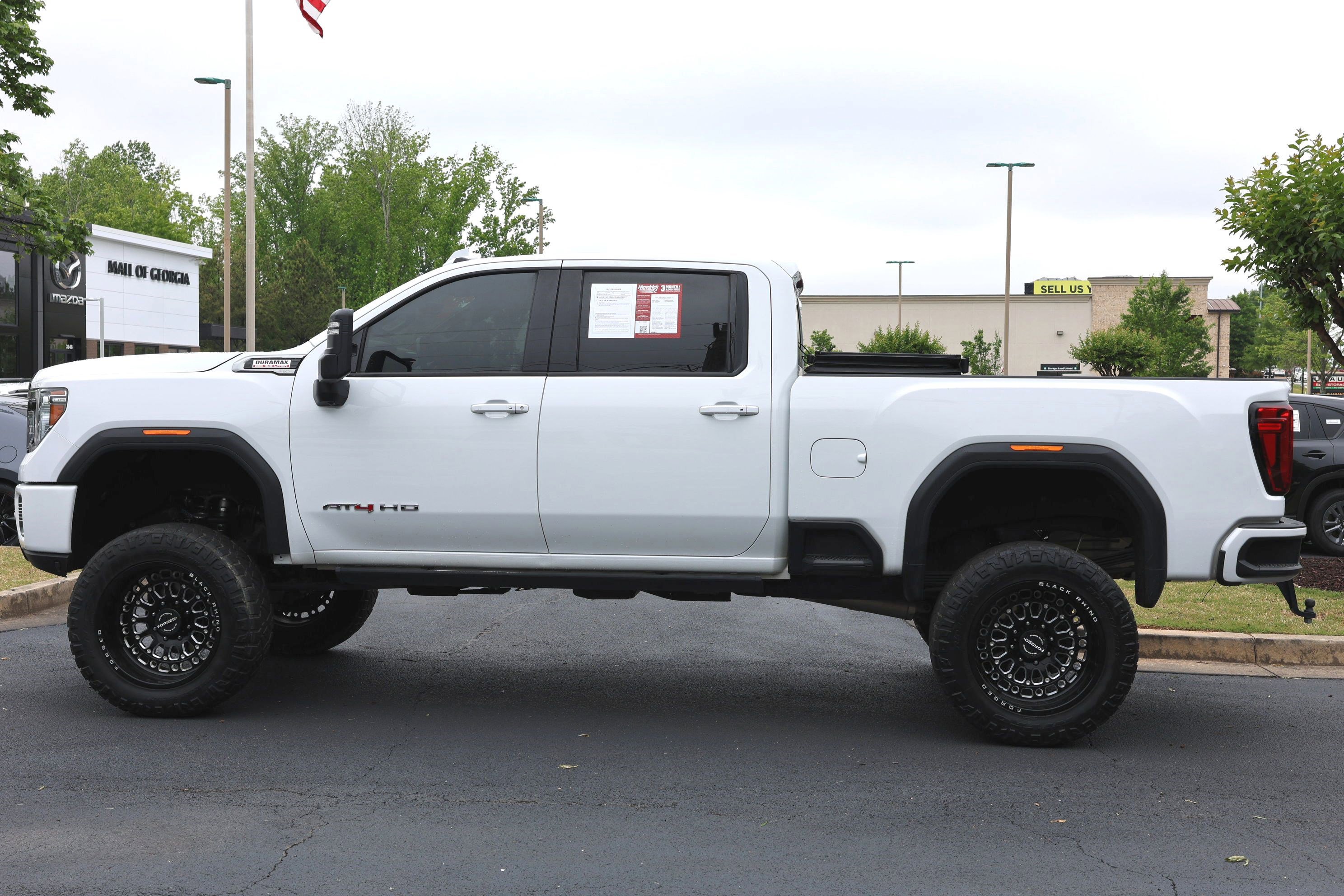 Used 2020 GMC Sierra 2500 AT4 w/ AT4 Premium Package AWD/4WD image 3