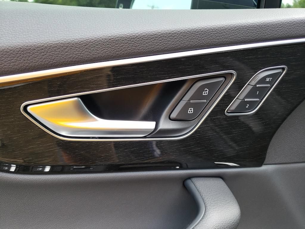Used 2021 Audi Q7 3.0T Premium AWD/4WD image 20