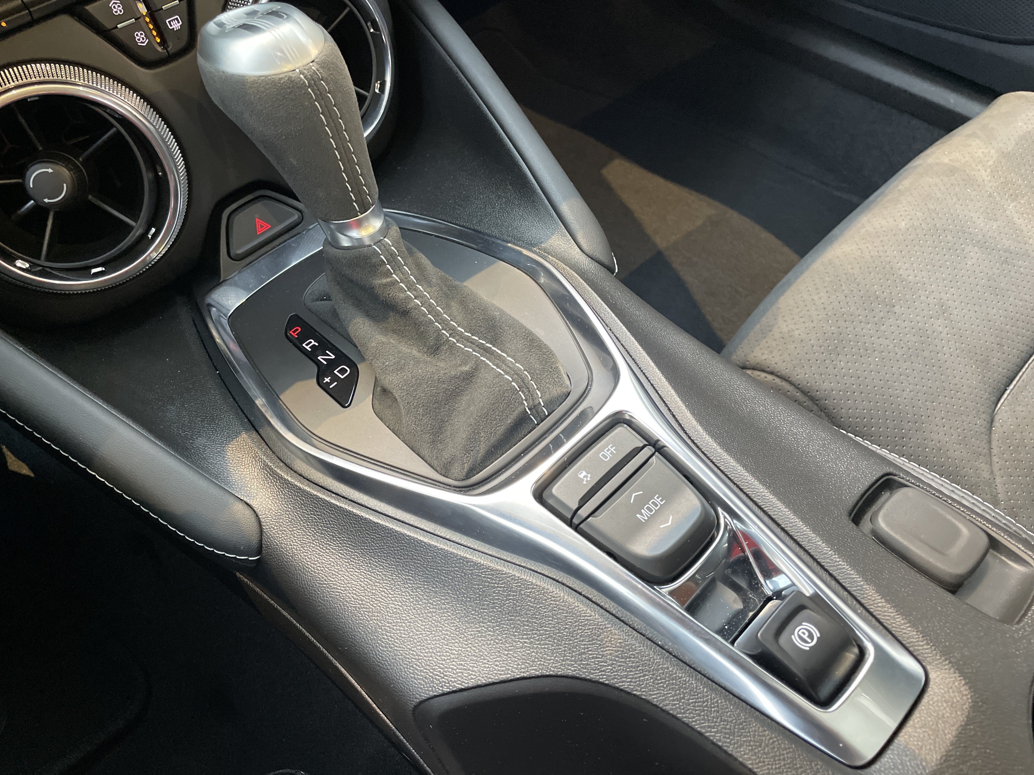 Used 2023 Chevrolet Camaro SS RWD image 9