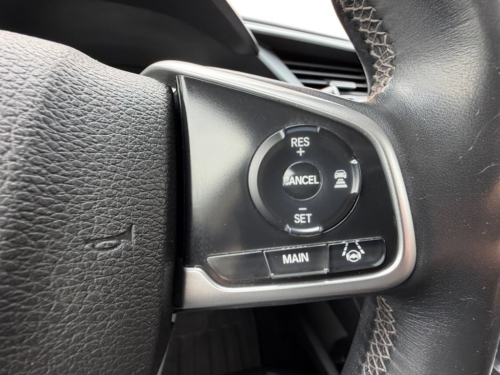 Used 2018 Honda Civic Touring image 24