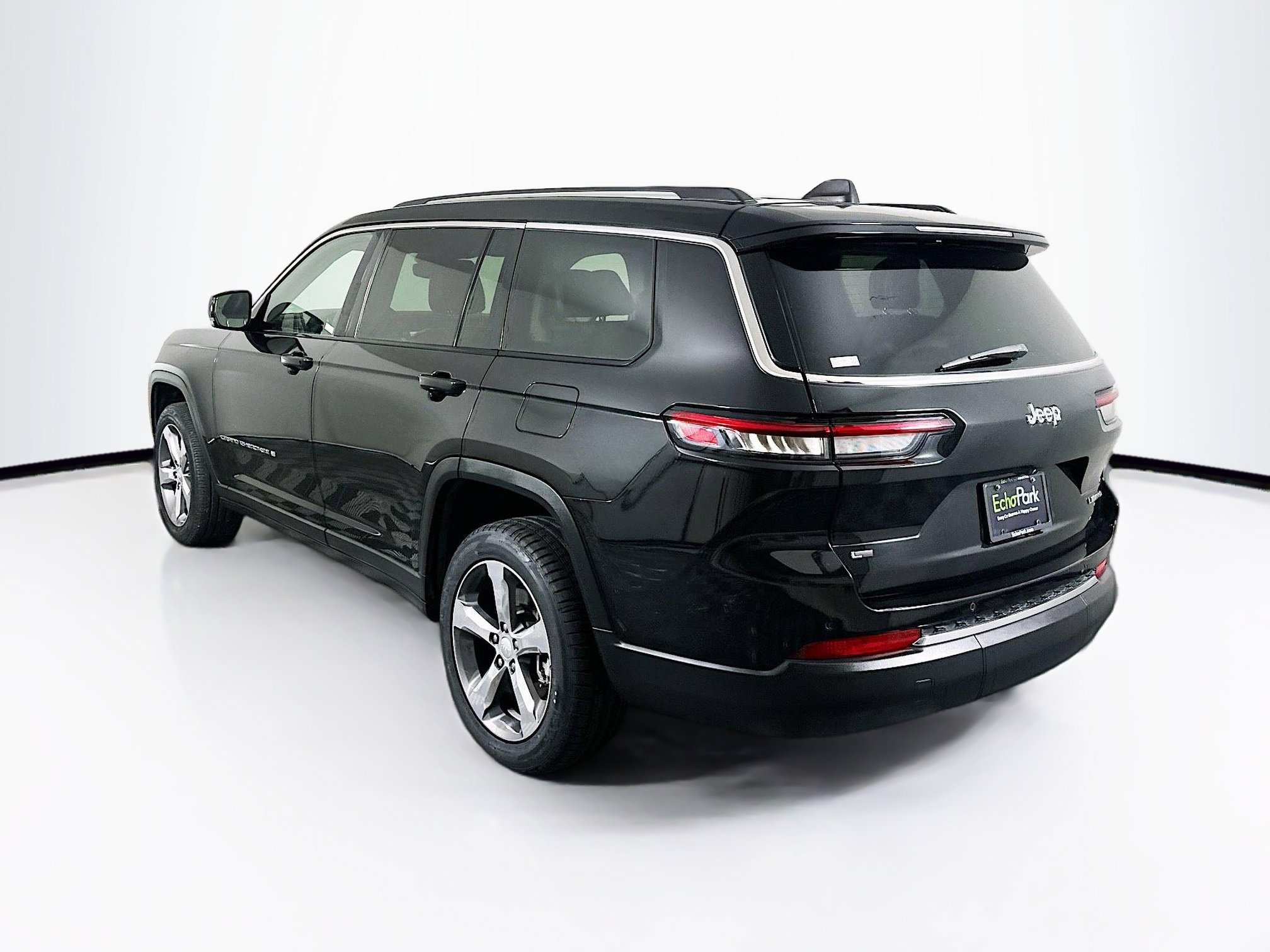 Used 2022 Jeep Grand Cherokee L Limited image 5
