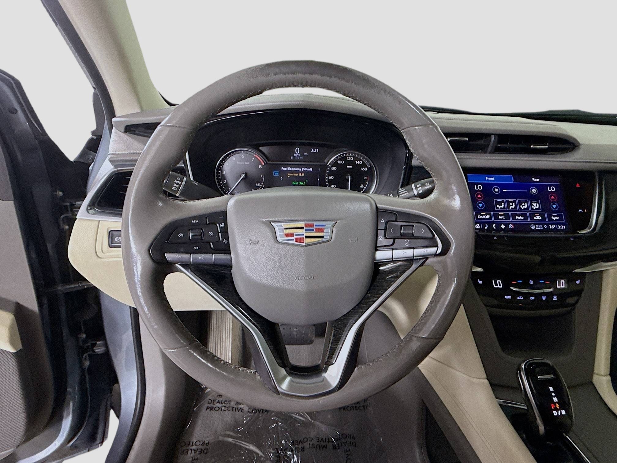 Used 2022 Cadillac XT6 Premium Luxury FWD image 10