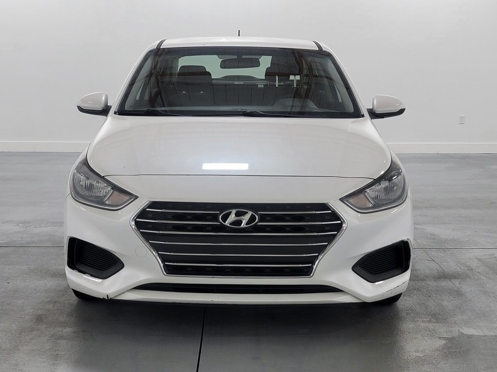 Used 2022 Hyundai Accent SE FWD image 3