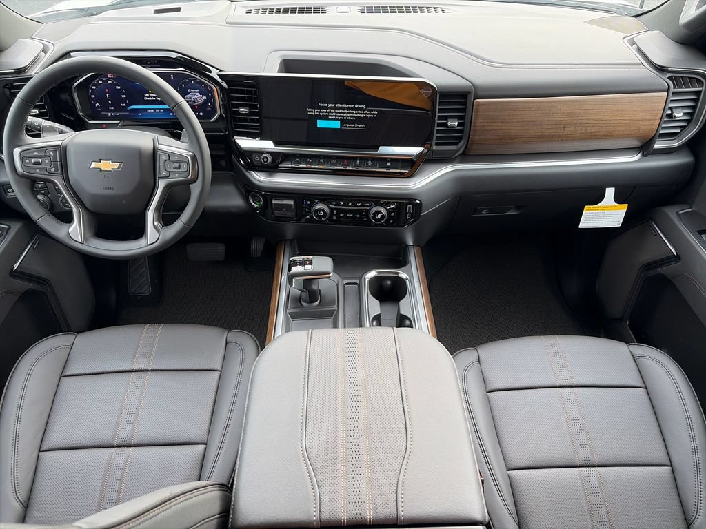 New 2026 Chevrolet Silverado 1500 High Country w/ Z71 Off-Road Package AWD/4WD image 10