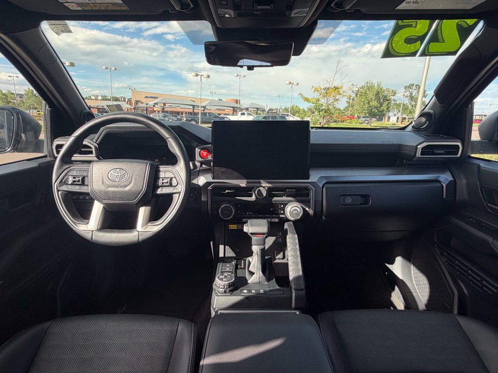 Used 2025 Toyota 4Runner TRD Off-Road Premium AWD/4WD image 10