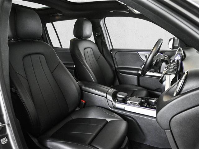 Certified 2021 Mercedes-Benz GLB 250 4MATIC image 23