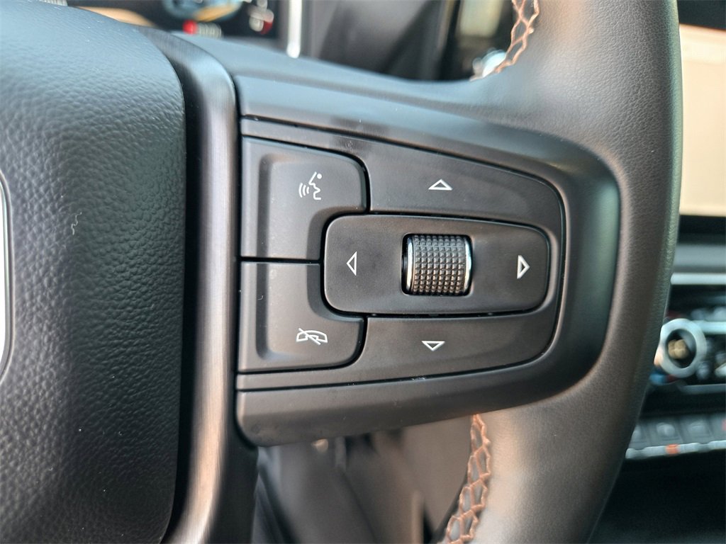 Used 2024 GMC Sierra 2500 AT4 w/ AT4 Premium Plus Package image 16