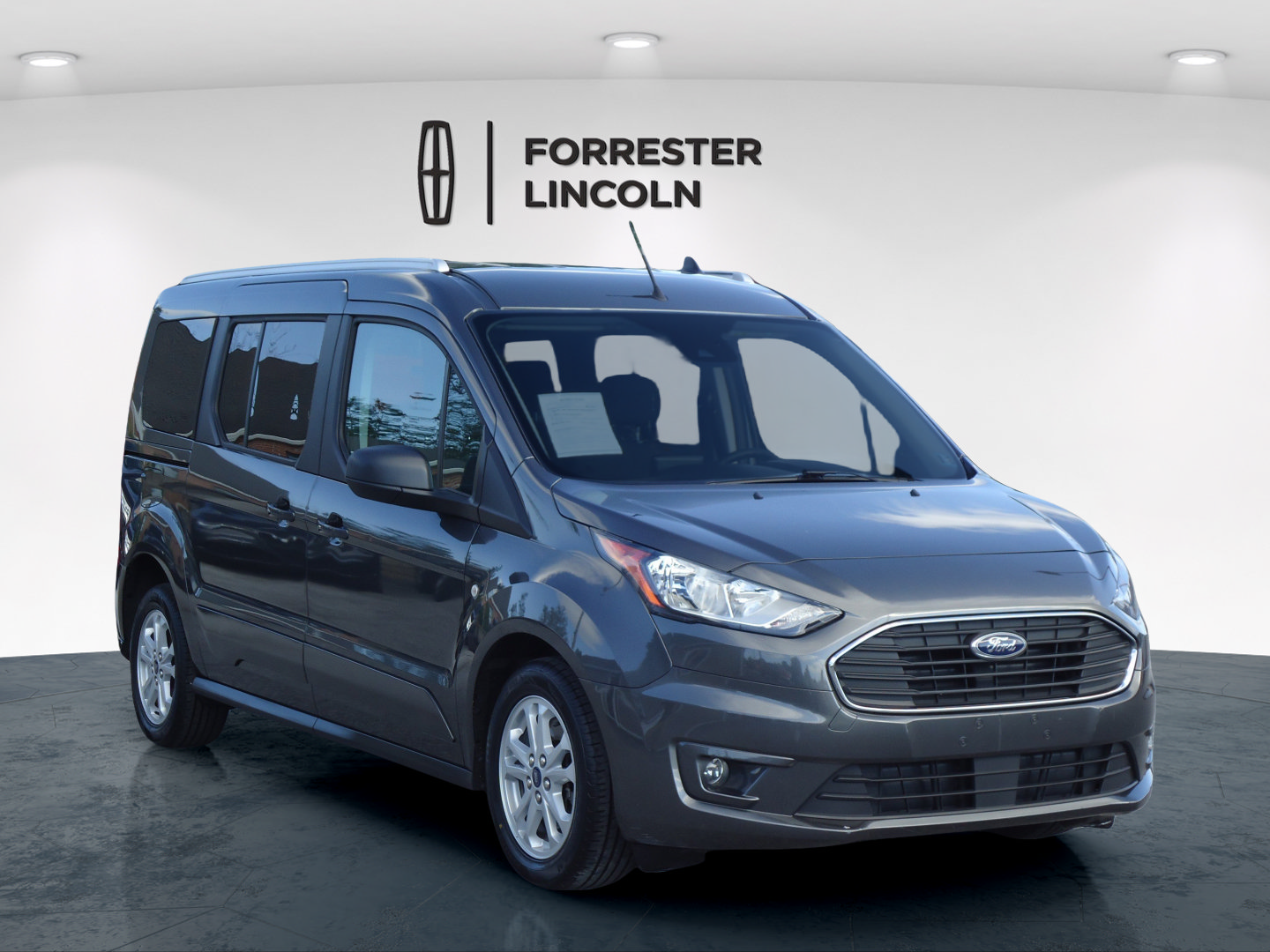 Used 2021 Ford Transit Connect XLT FWD video 1