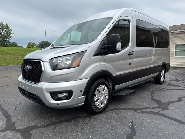 Used 2024 Ford Transit 350 XLT RWD image 11