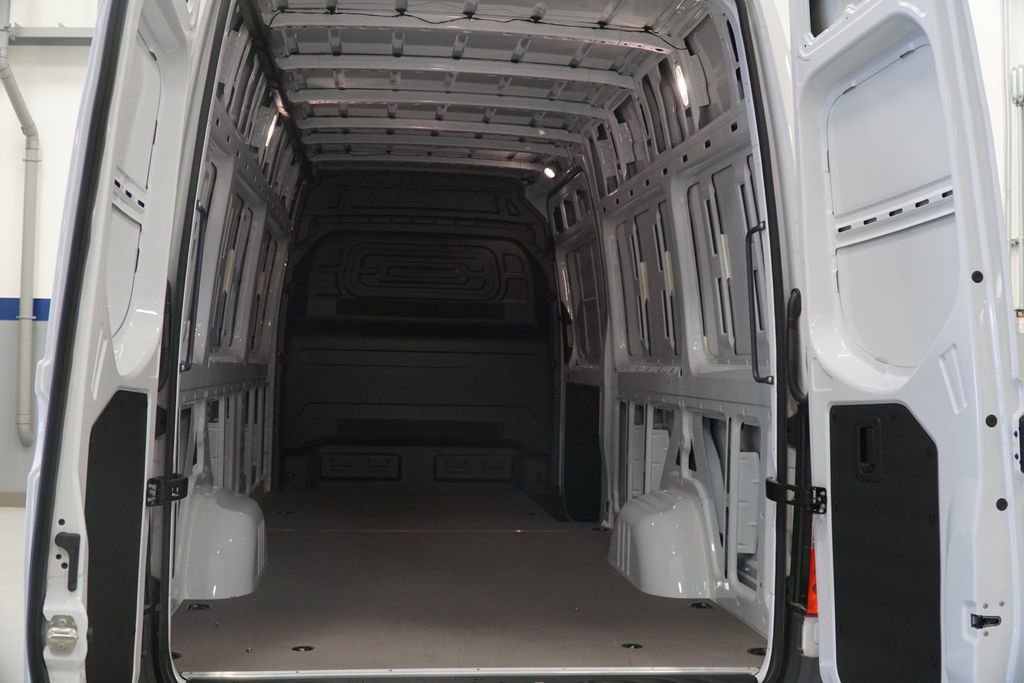 New 2025 Mercedes-Benz Sprinter 2500 image 13