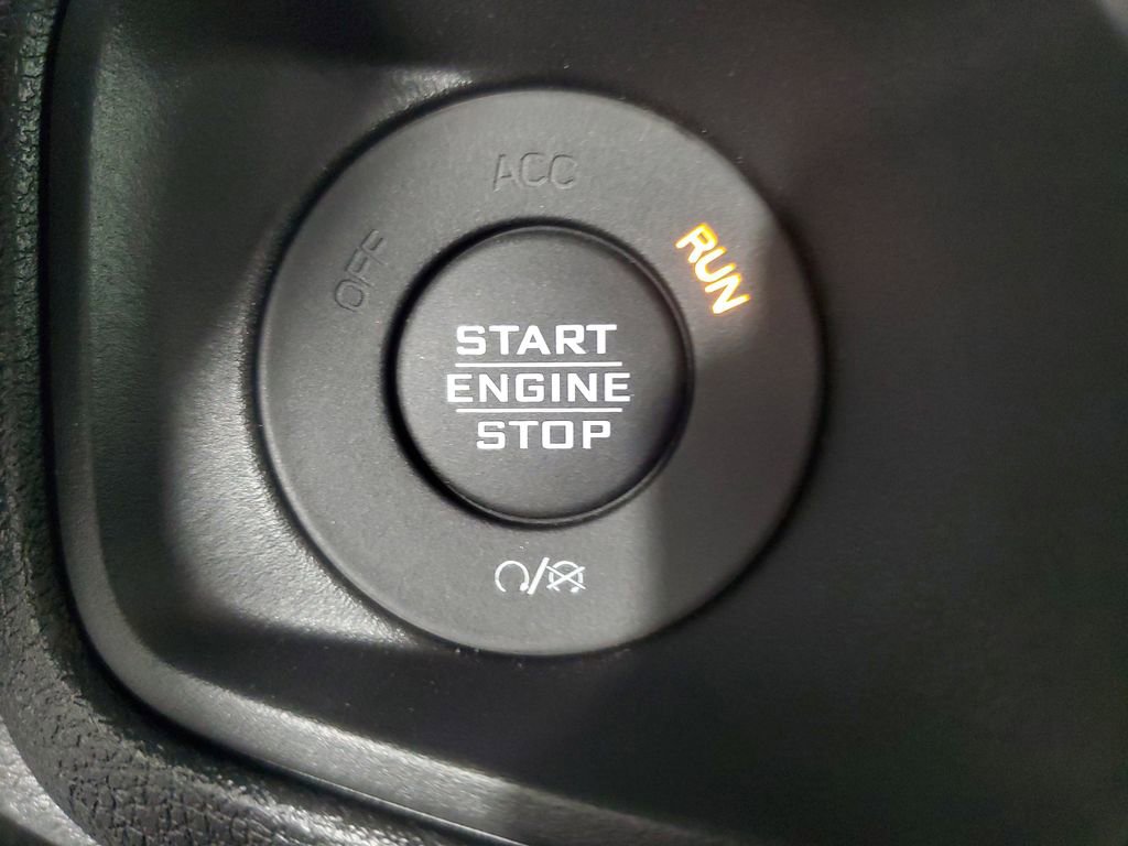 New 2026 Jeep Gladiator Sport AWD/4WD image 19