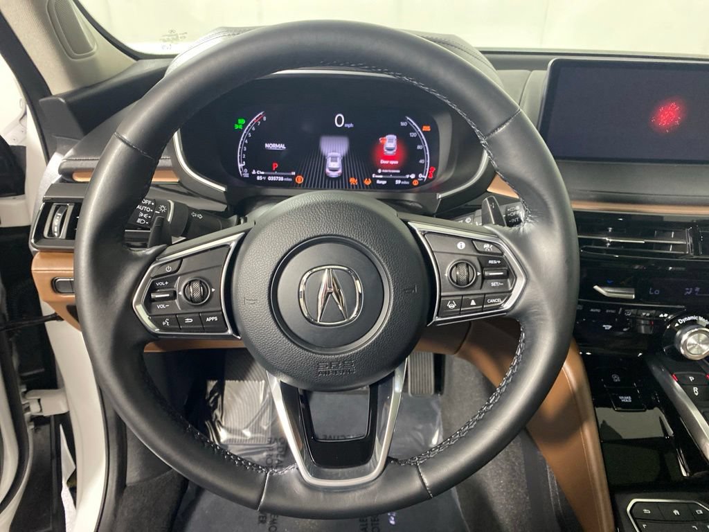 Used 2023 Acura MDX w/ Technology Package AWD/4WD image 17