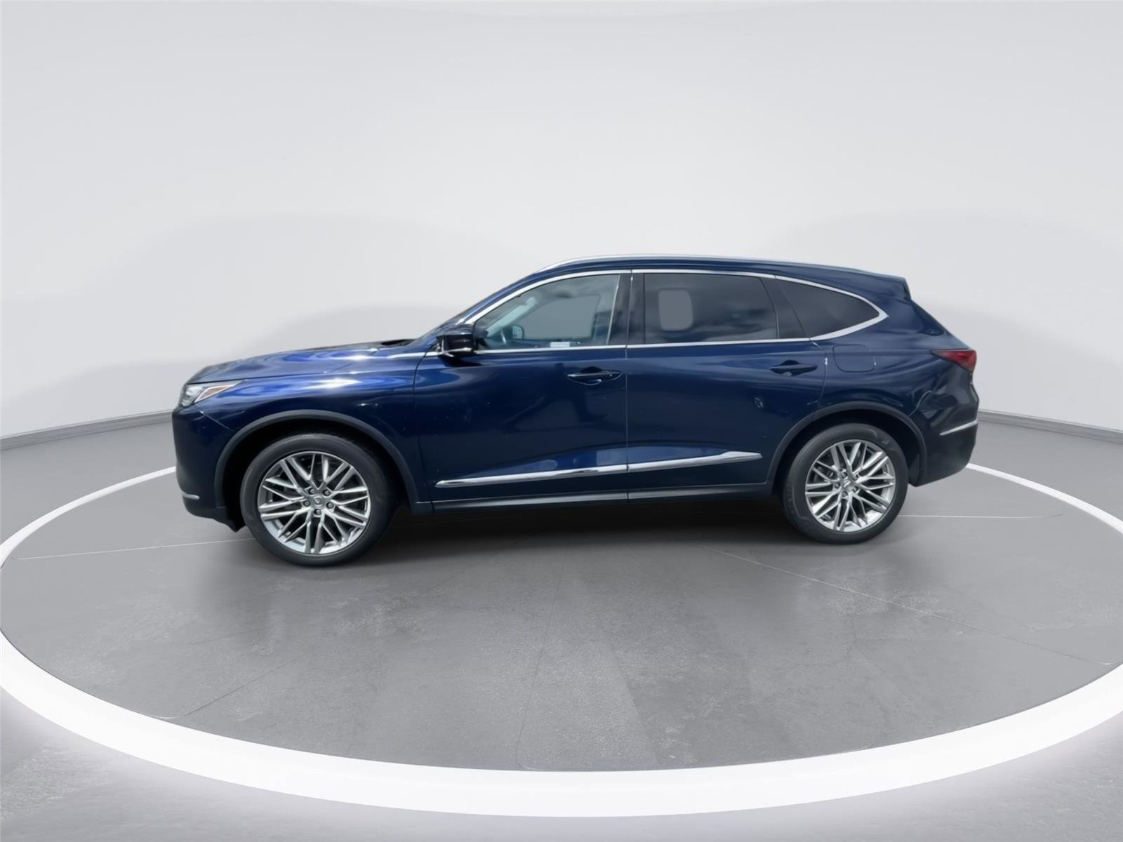 Used 2023 Acura MDX SH-AWD w/ Advance Package image 5