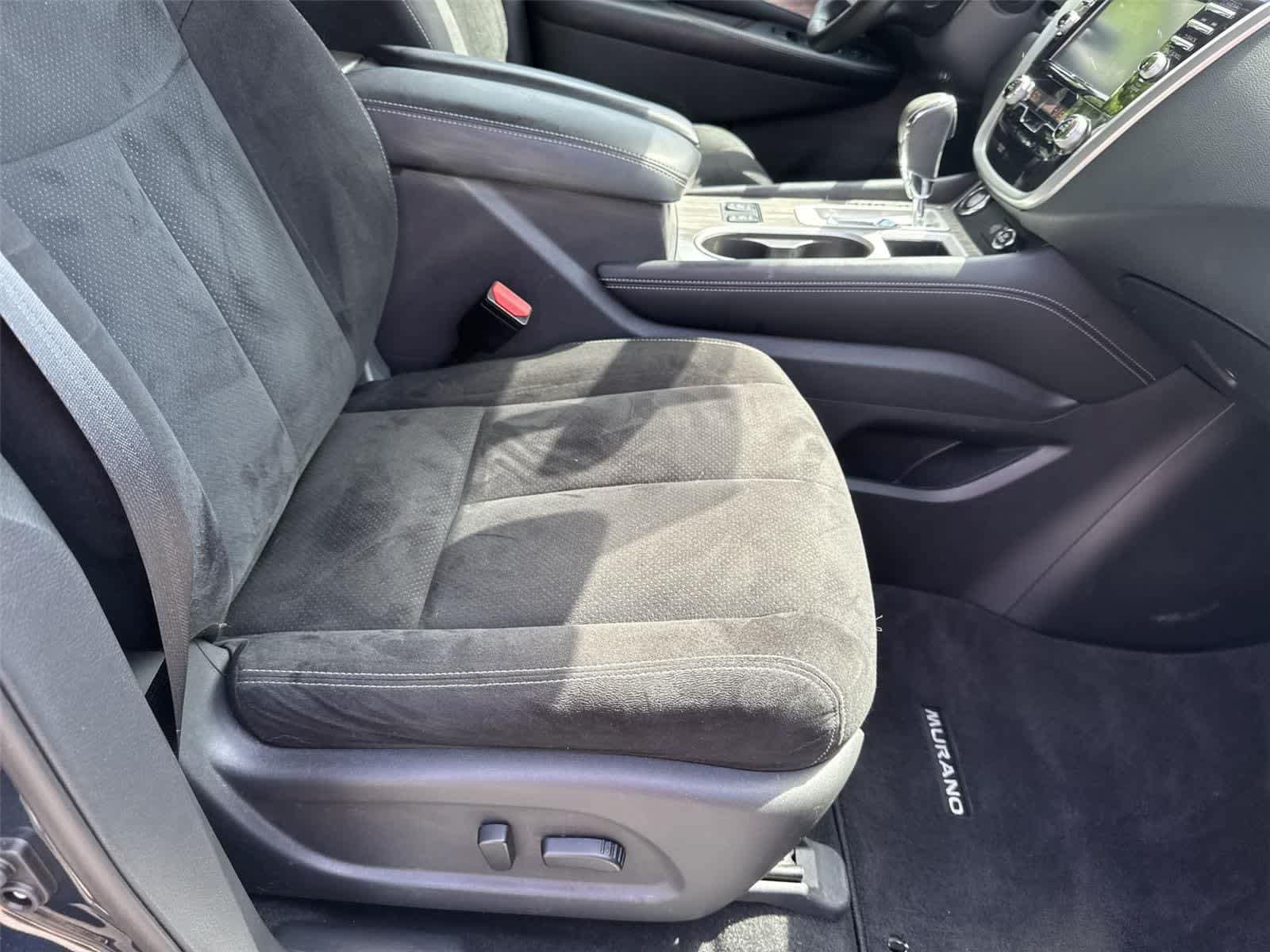 Used 2018 Nissan Murano SV w/ Premium Package AWD/4WD image 15
