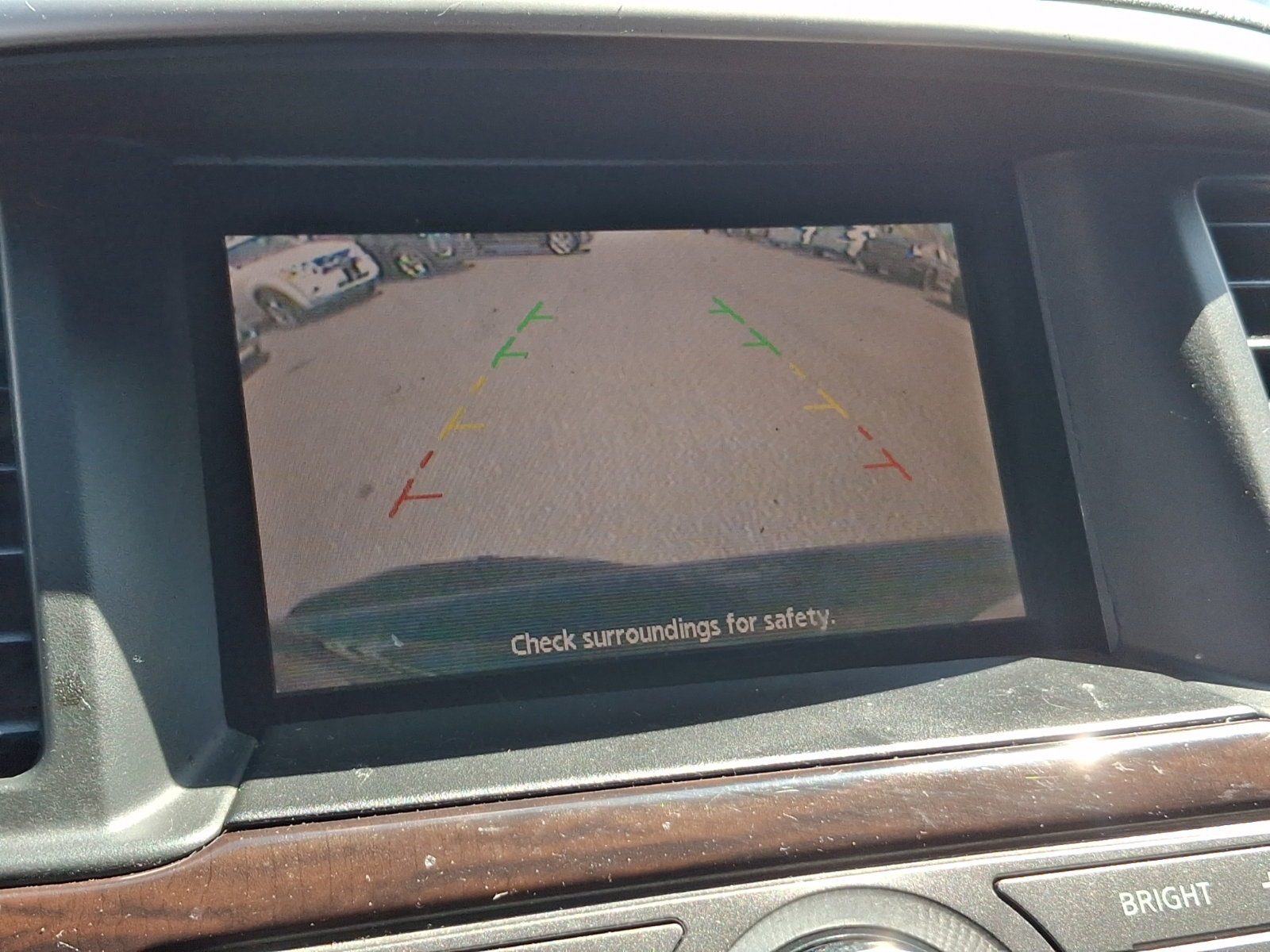 Used 2014 Nissan Pathfinder SL AWD/4WD image 16