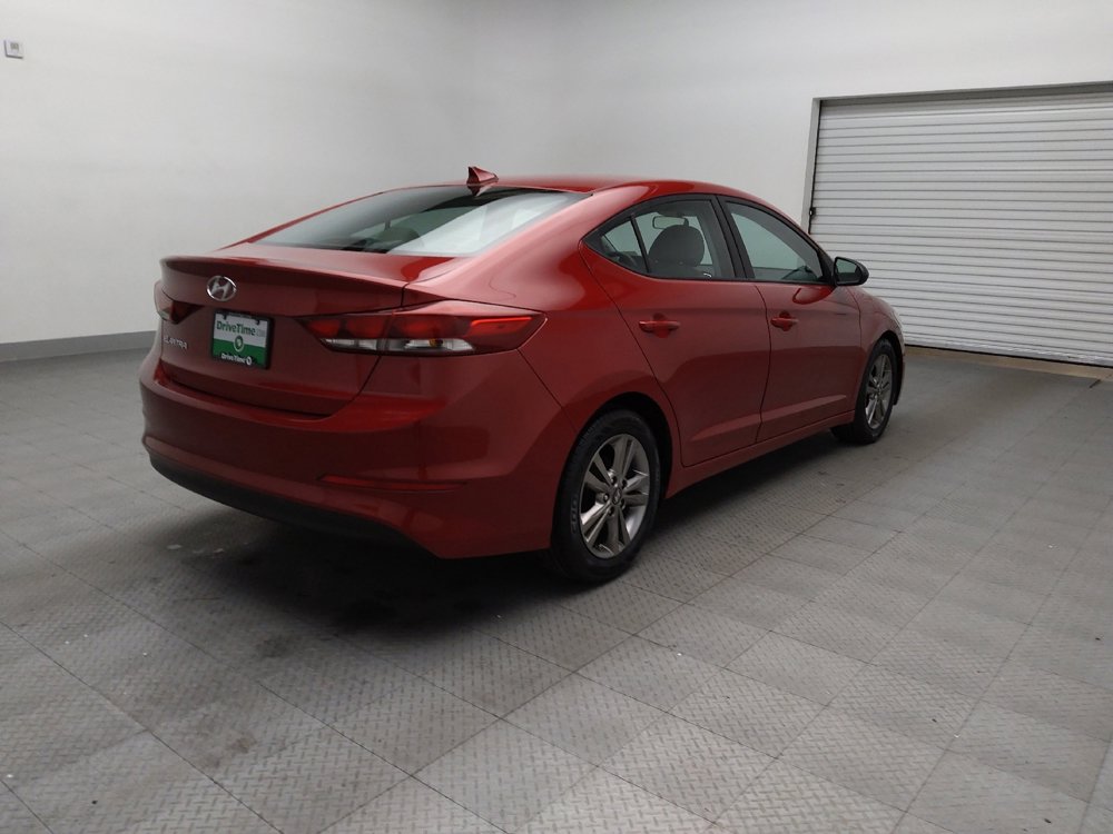 Used 2017 Hyundai Elantra SE image 9