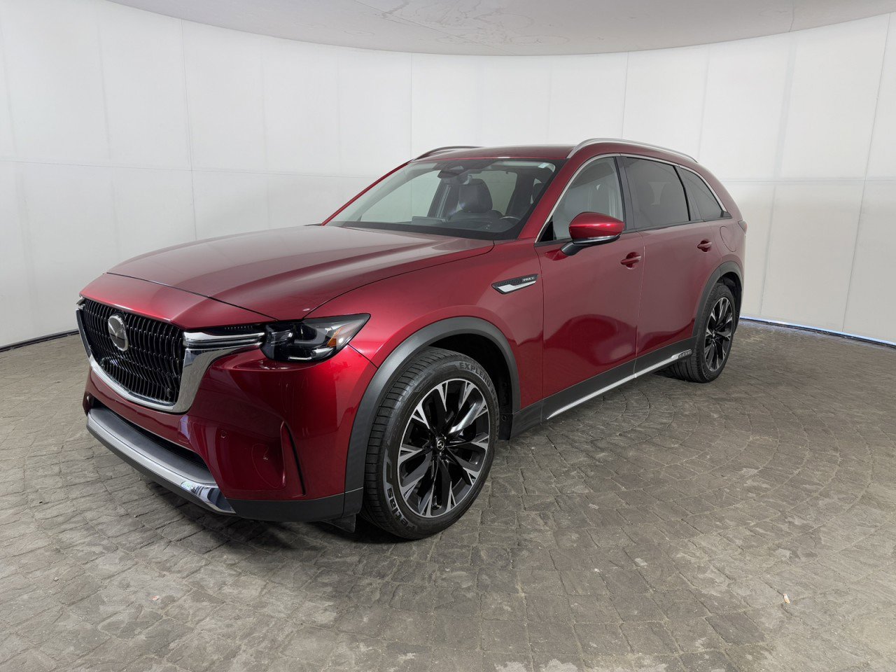 Used 2024 MAZDA CX-90 Plug-In Hybrid w/ Premium Pkg image 4