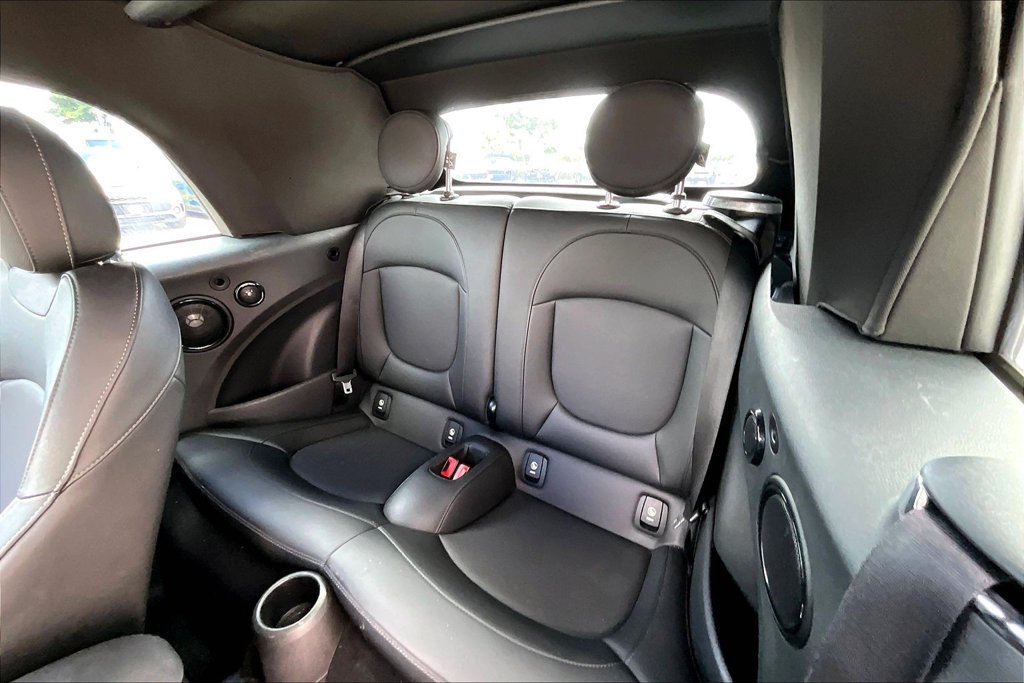 Used 2019 MINI Cooper S w/ Premium Package FWD image 24